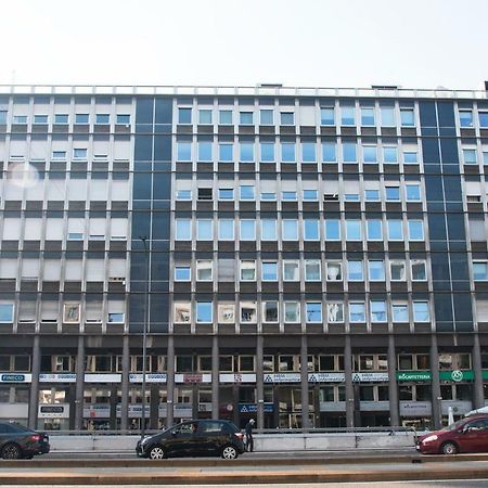 Youhosty - Pisani Big 13 Mailand Exterior foto